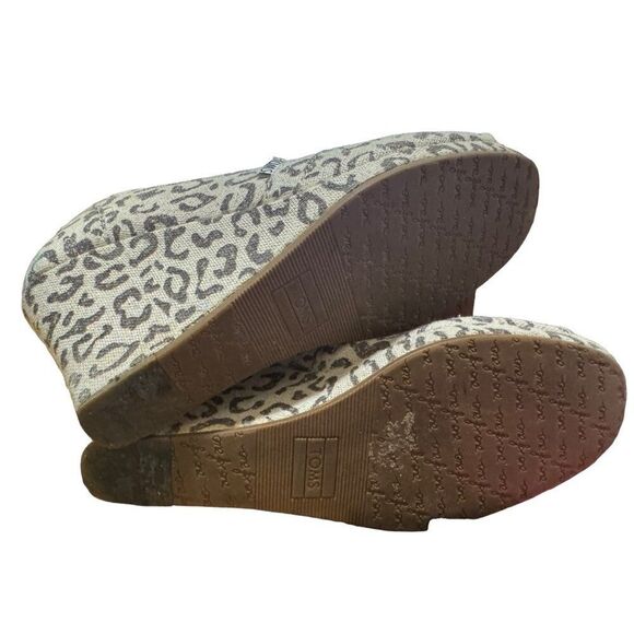 Toms Women's Leopard Print‎ Canvas Wedge Heels Size 7 - Picture 9 of 13